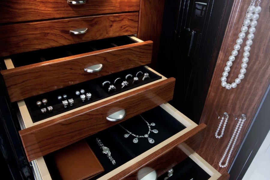 Luxury Safe Boxes for Dubai’s Growing Art and Jewelry Collections